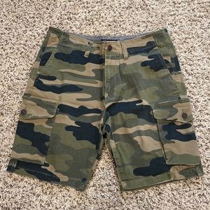Lucky Brand camo cargo shorts